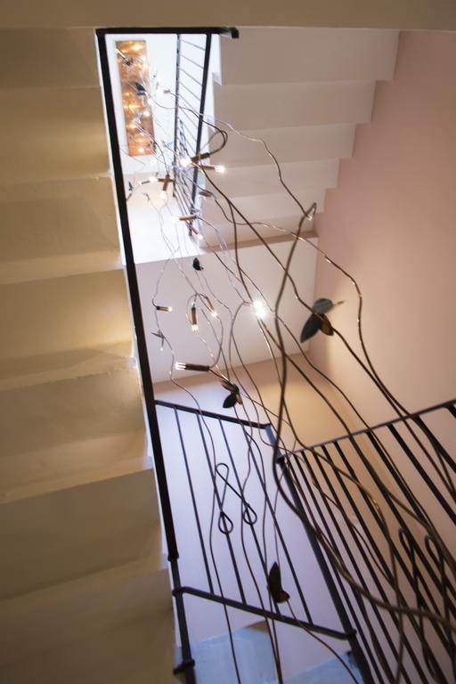 La Maison Extravagante Saronno Extérieur photo