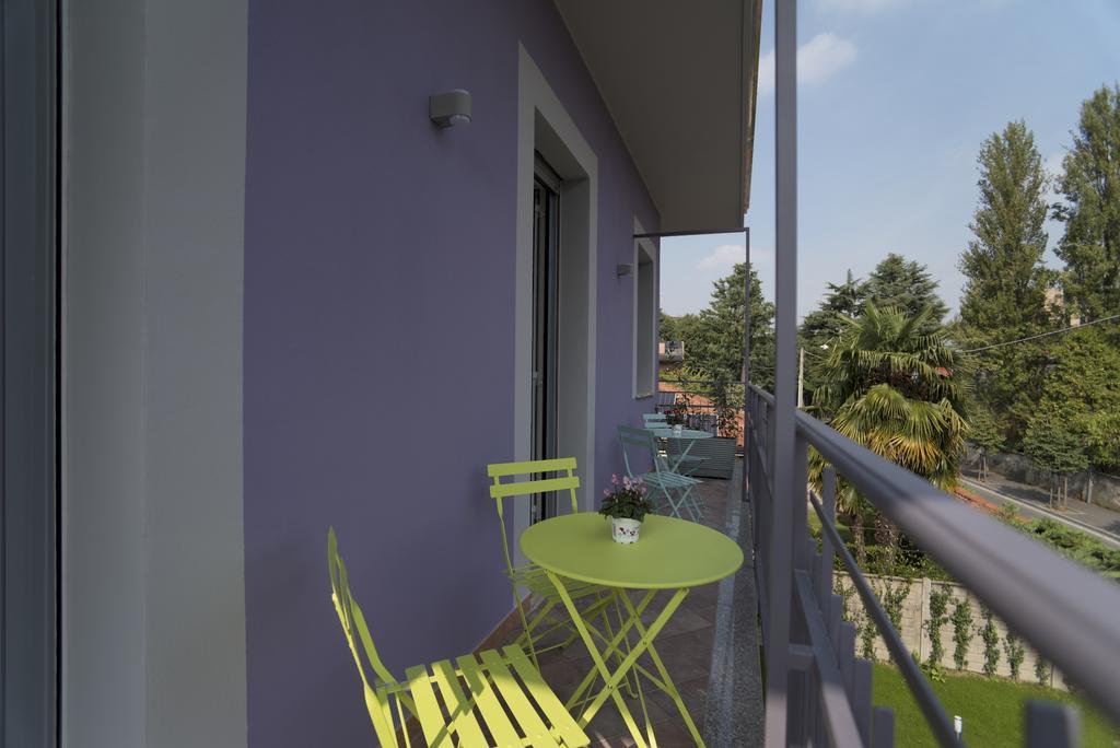 La Maison Extravagante Saronno Extérieur photo