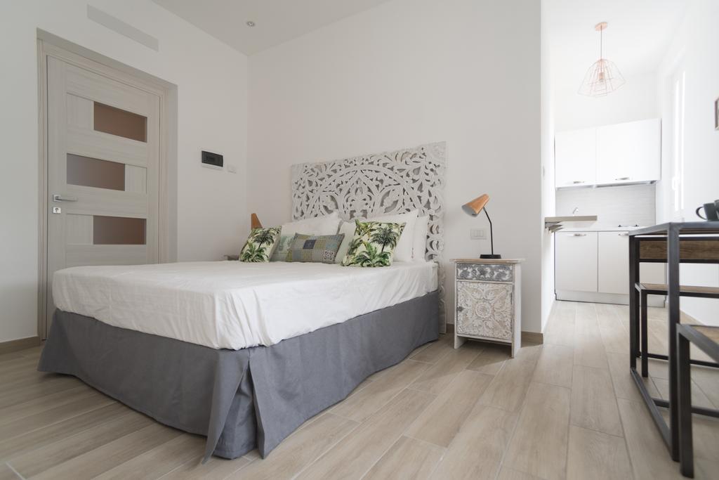 La Maison Extravagante Saronno Extérieur photo