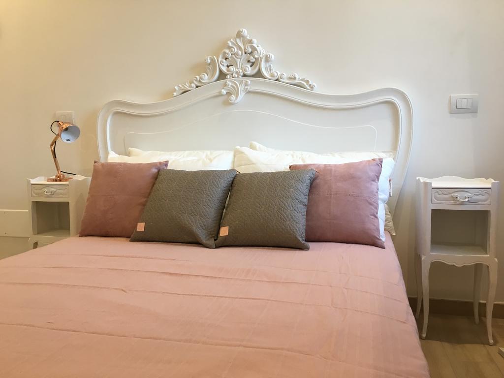 La Maison Extravagante Saronno Extérieur photo
