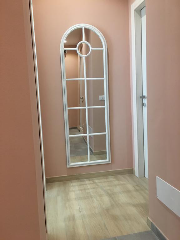 La Maison Extravagante Saronno Extérieur photo